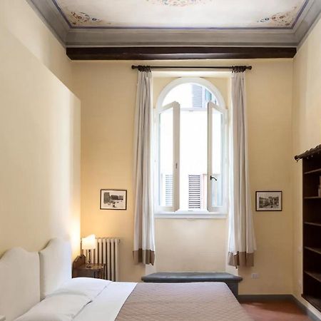 Апартаменты Rondinelli Charme Prestige Флоренция Экстерьер фото
